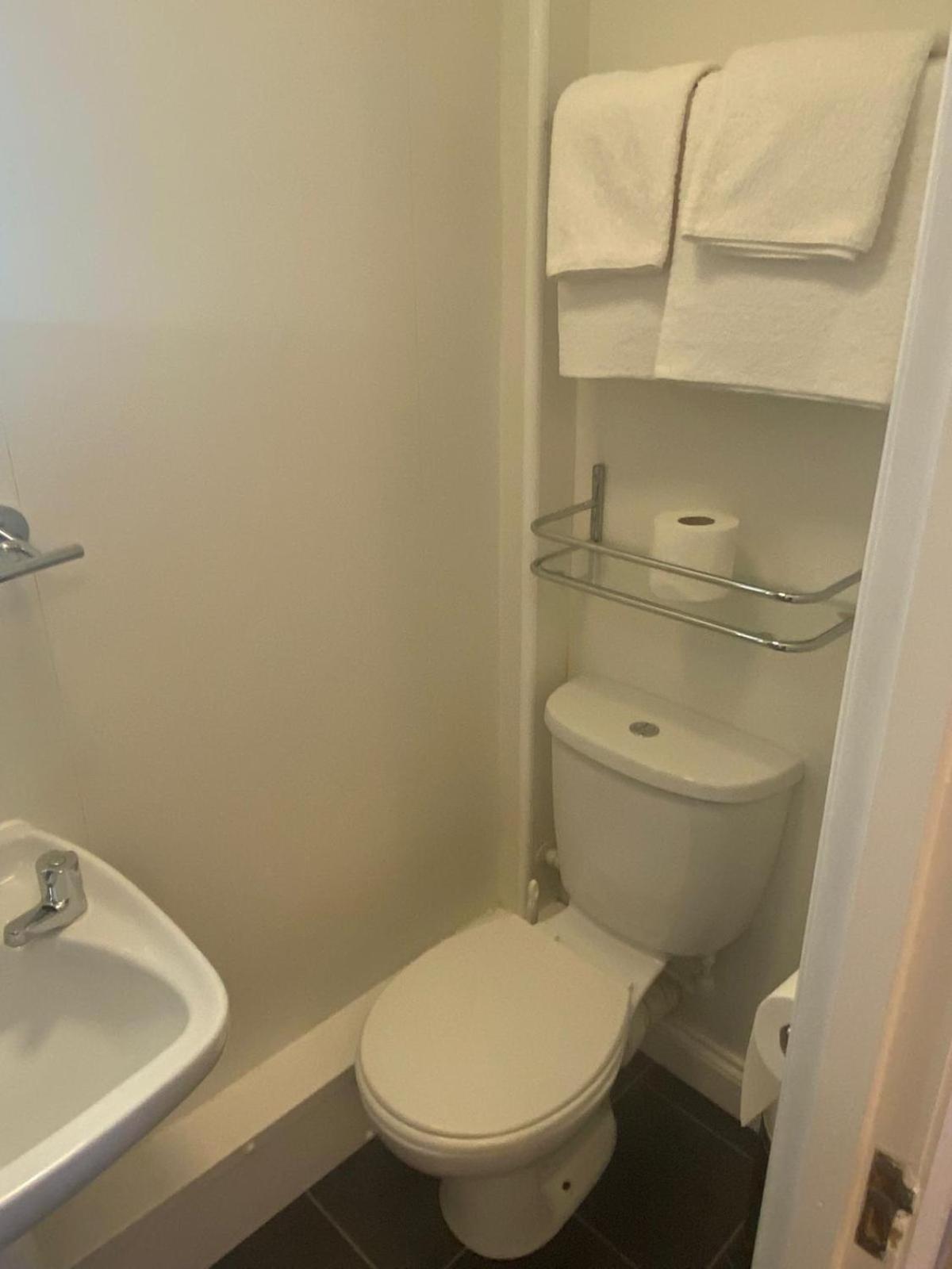 Landguard Lodge Guest House Shipley  Rom bilde